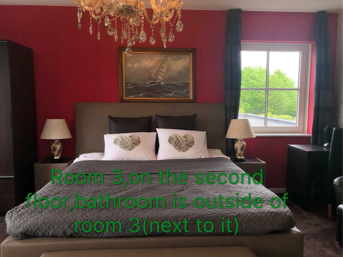 Kamer met Queensize Bed en Bubbelbad